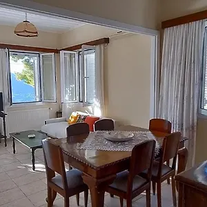 Casa vacanze Golden Sunset, Angon